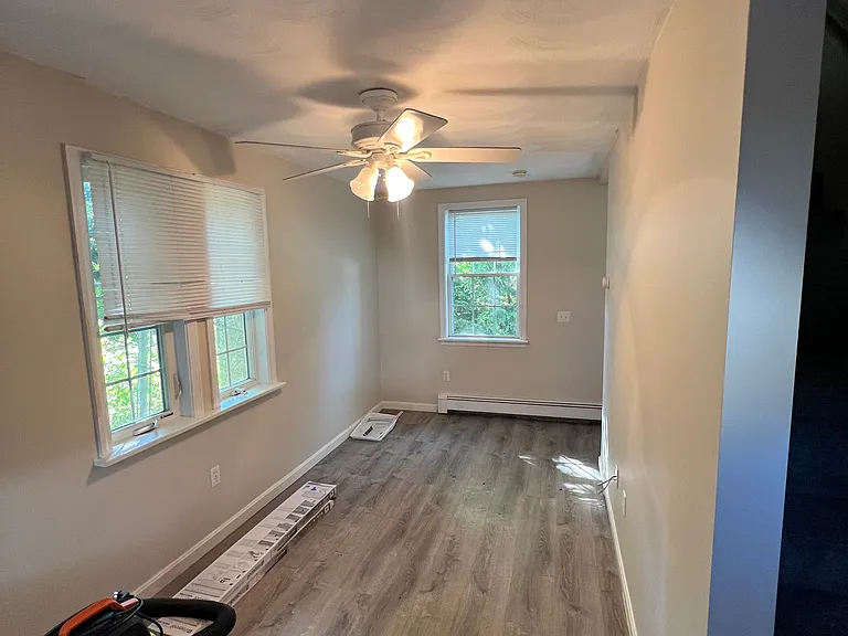 968 Kingstown Rd #R — Photo 3