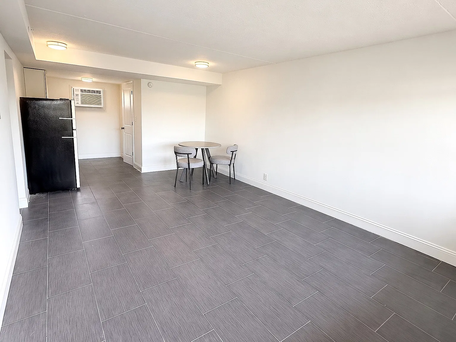 1 bed, $1,300 — Photo 4