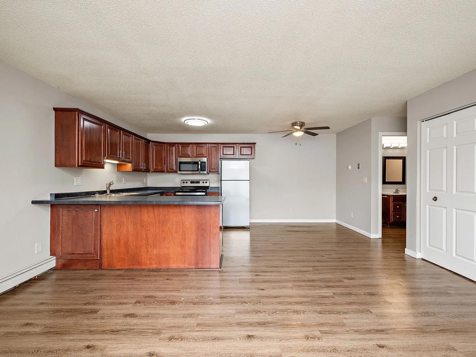 Silvan Townhomes — Photo 4