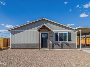 2208 E Alta Vista Rd, Phoenix, AZ 85042