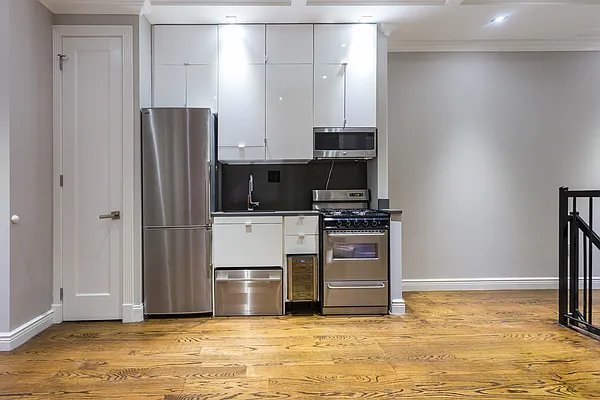 Rented by Centennial Properties NY | media 3