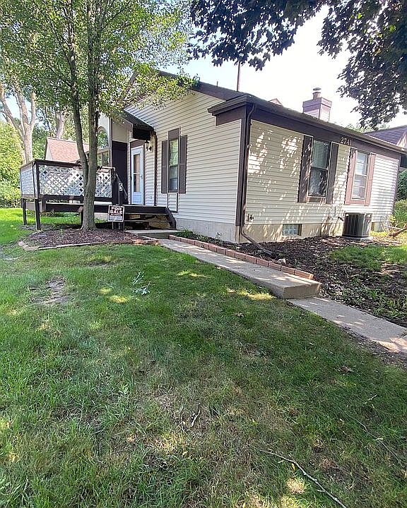 1st image of 2741 Trudy Ln Unit 5