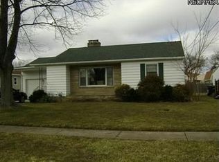 153 Elma Dr, Elyria, OH 44035