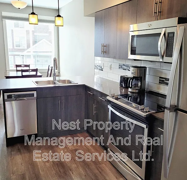 110 Baxter Ave #202 — Photo 1