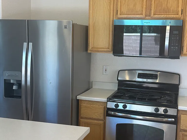 828 Percy Arms St — Photo 16