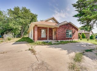 802 E Decatur St, Ennis, TX 75119