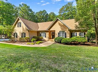 2615 Maple Grove Ln E, Powhatan, VA 23139
