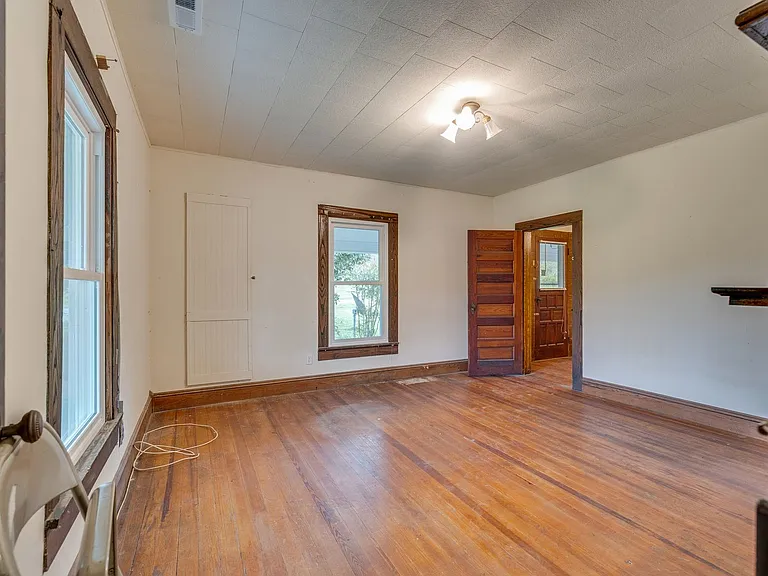 206 Old Stage Coach Rd — Photo 11