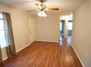 702 N Redbud Dr, Midwest City, OK 73110