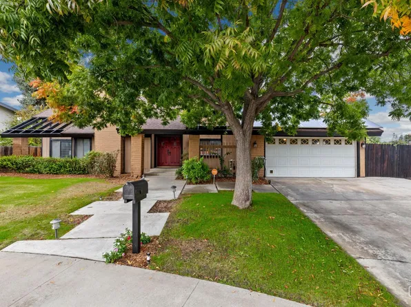 1701 Glenarm Ct, Bakersfield, CA 93309