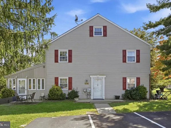 280 Cardigan Ter #45, West Chester, PA 19380