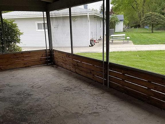 4th image of 1023 Wiener Dr
