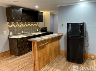 1015 E Wright St, Milwaukee, WI 53212
