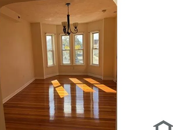 87 Chestnut St Floor 2, Lynn, MA 01902