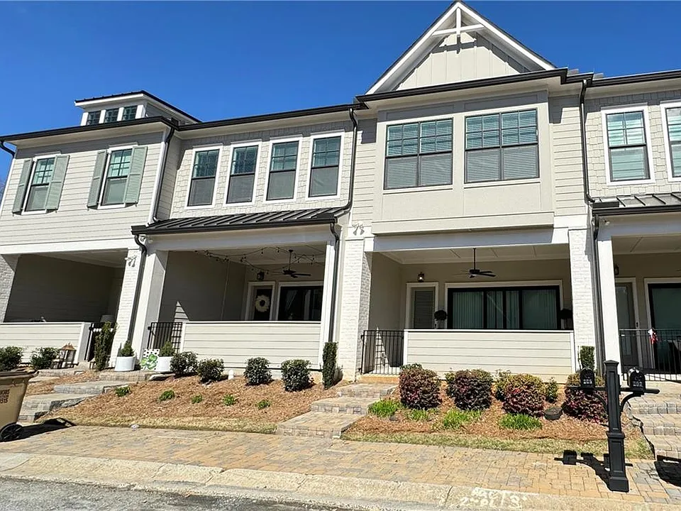 205 Prairie Ln