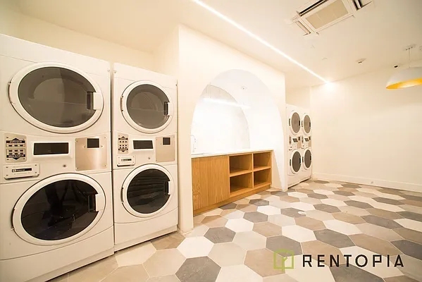 Rented by Rentopia | media 105