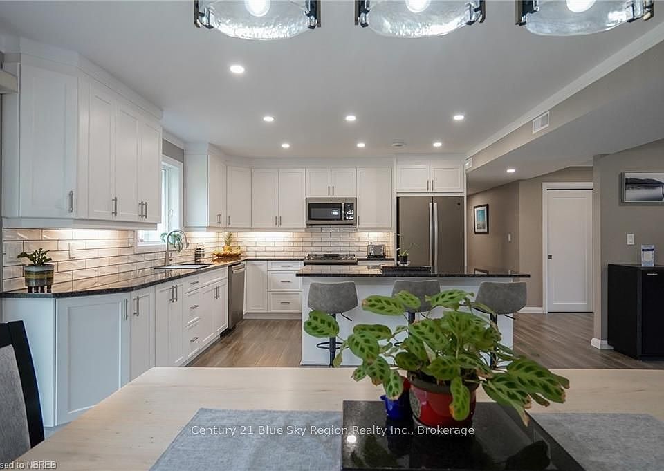 1040 Development Rd, Bonfield, ON P0H 1E0 | MLS #X10708142 | Zillow