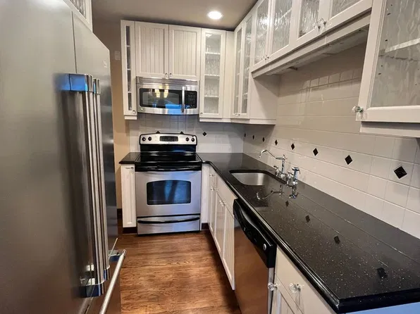 First Galer Residential LLC, 18 Galer St APT 301, Seattle, WA 98109