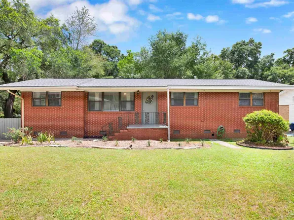 607 Chadwick St, Pensacola, FL 32503