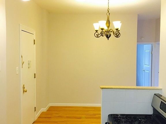 5th image of 216 Putnam Ave #C1