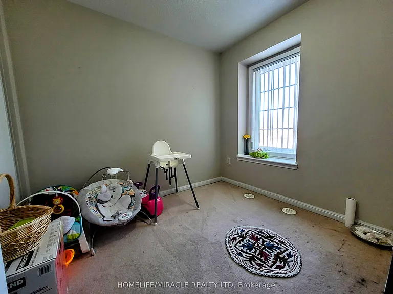 34 Donomore Dr — Photo 26