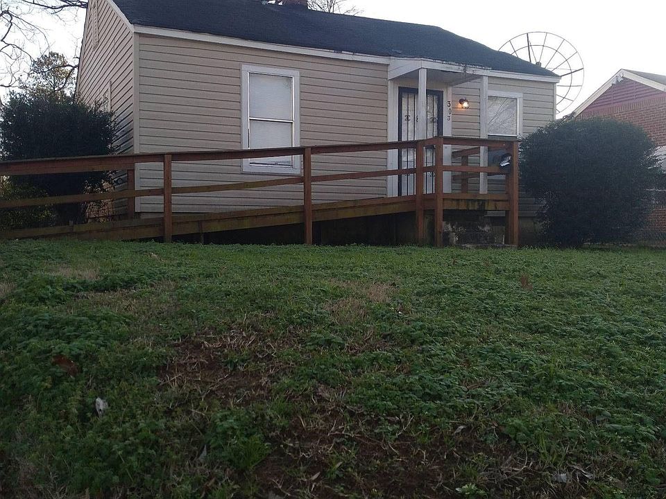 1st image of 303 W Essex Ave