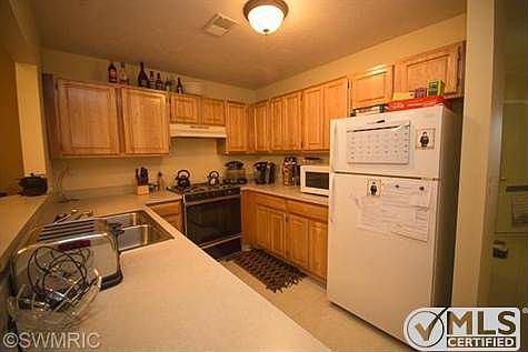 4th image of 7137 E Cannon Place Dr