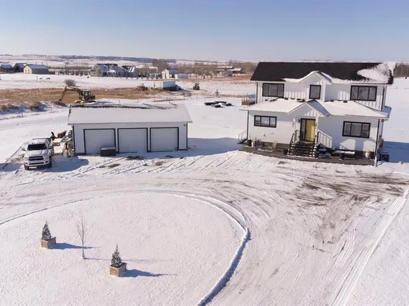 48229 NE 365th Ave E, Foothills County, AB T1S 6C7