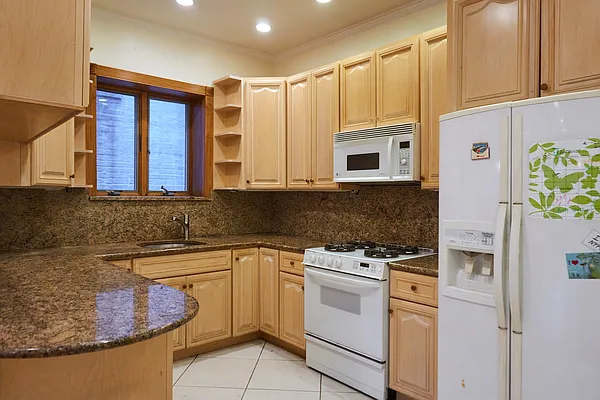 Rented by Steffan Olausson Partridge, LREB | media 13