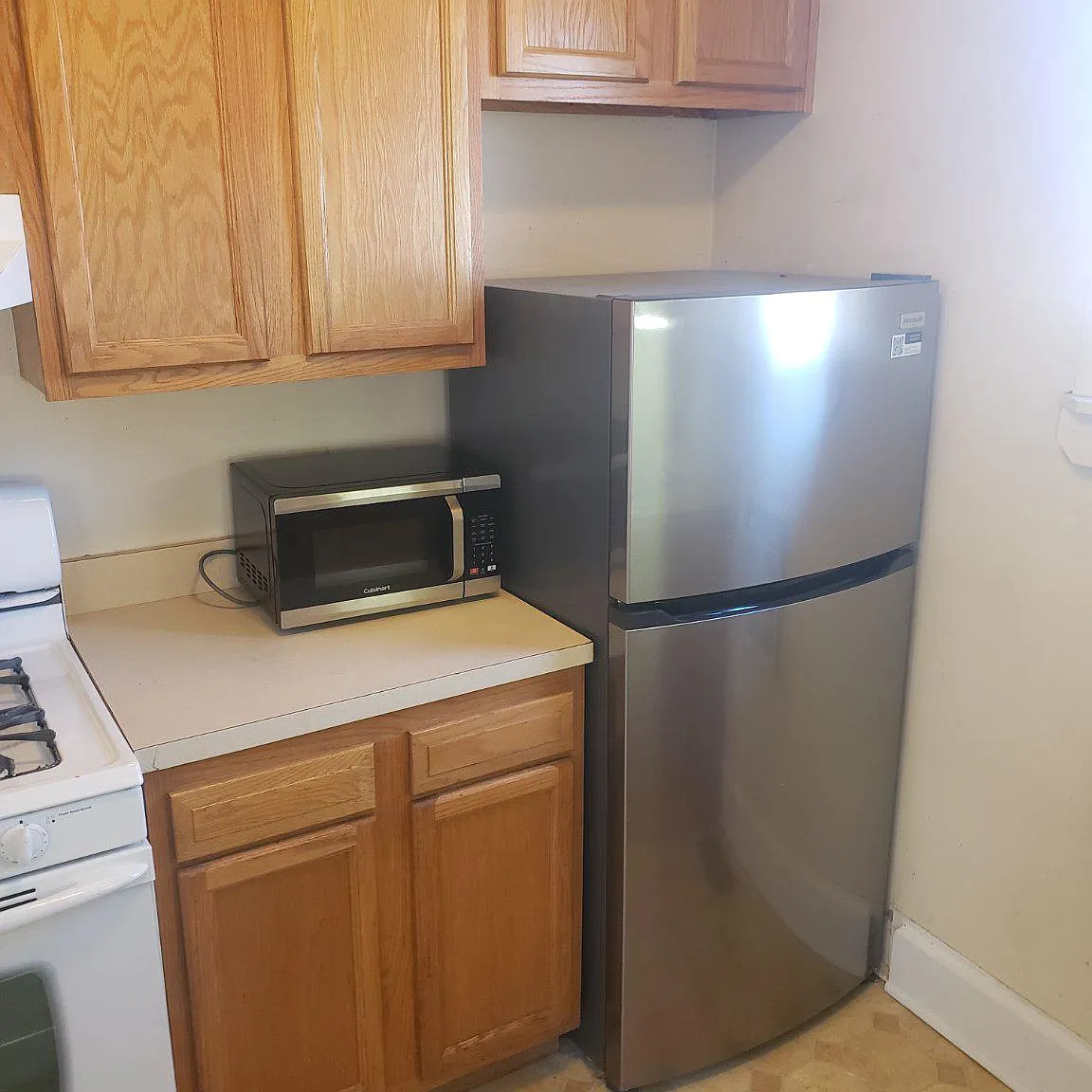 2 bed, 1.0 bath, 840 sqft, $1,850 — Photo 3