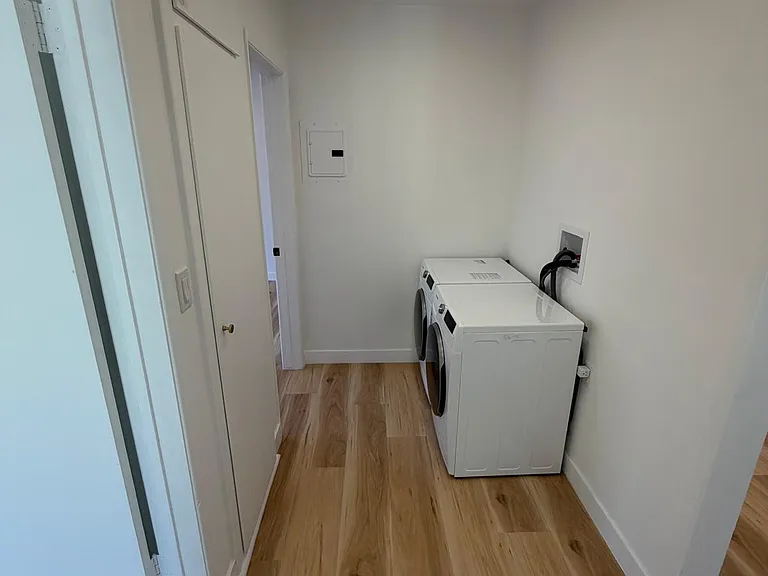 4434 Lowell Ave #1 — Photo 14