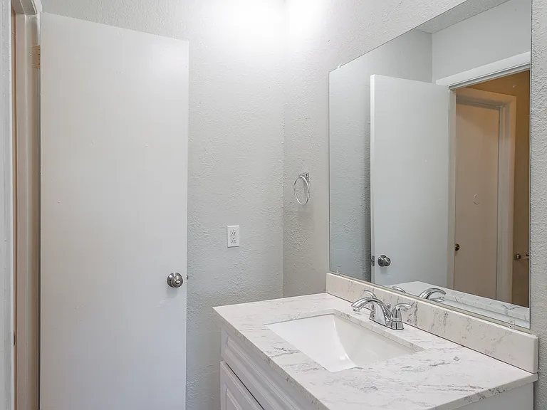 4407 Delashmitt Rd — Photo 26