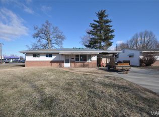 9551 Margo Ann Ln, Saint Louis, MO 63134