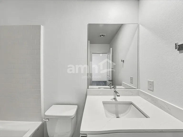 9579 Marchmont Rd — Photo 14