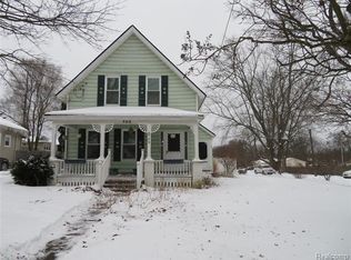 702 Main St, Fenton, MI 48430