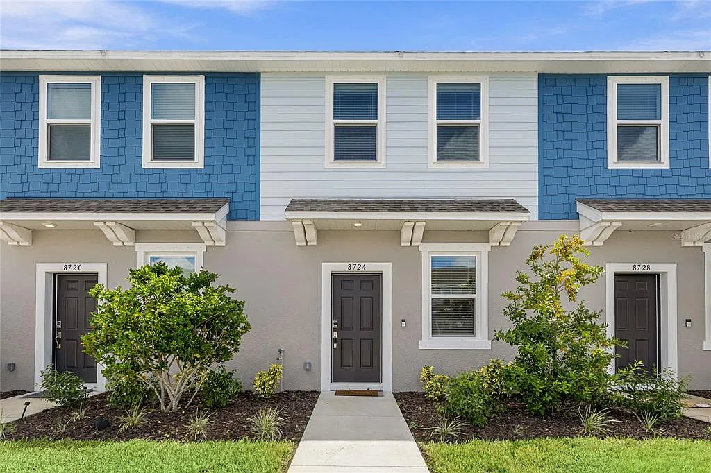 2 bed, 2.5 bath, 1187 sqft, $5,800 — Photo 4
