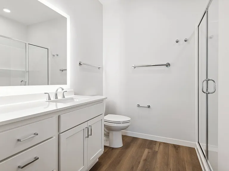 The Eloise Apartments — Photo 90