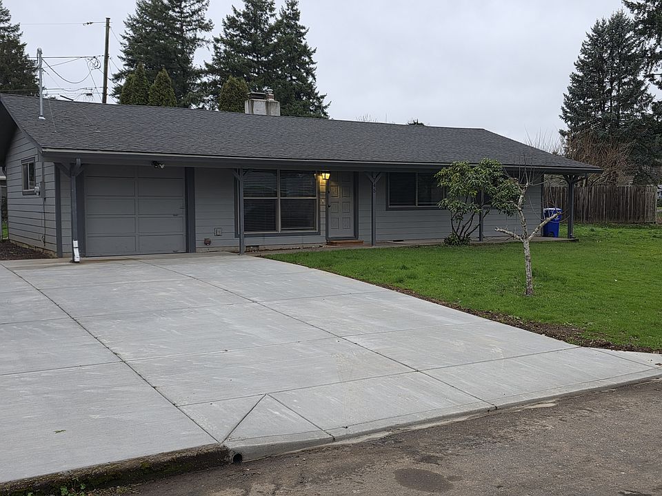 1st image of 745 NE 191st Ave