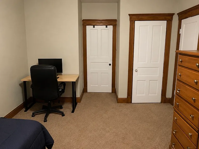 1914 Hudson Ave #1 — Photo 14