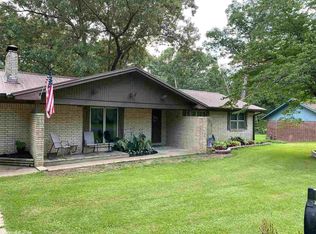 1616 Oakwood Cir, Malvern, AR 72104