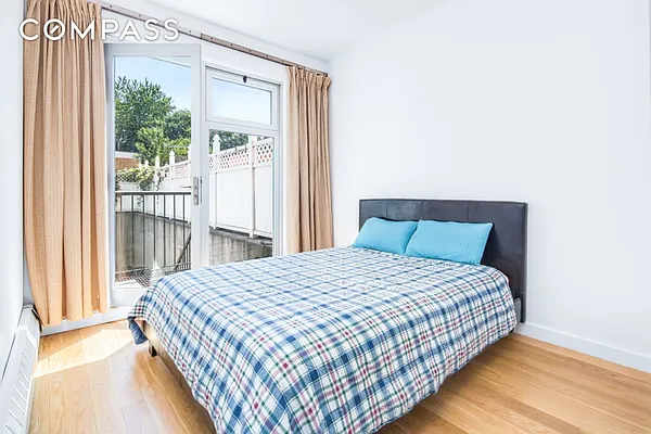 Sold by Compass | media 2