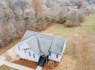 333 Pathfinder Cir SE, Calhoun, GA 30701