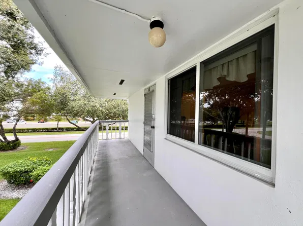 14 BEDFORD A #14, West Palm Beach, FL 33417