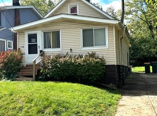 5214 Forest Ave, Maple Heights, OH 44137