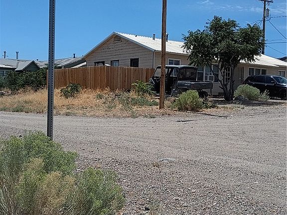 2nd image of 1017 N 5th
