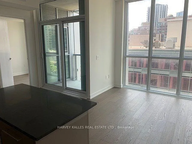 1 Yorkville Ave #705 — Photo 24