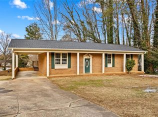 535 Log Barn Rd, Salisbury, NC 28146