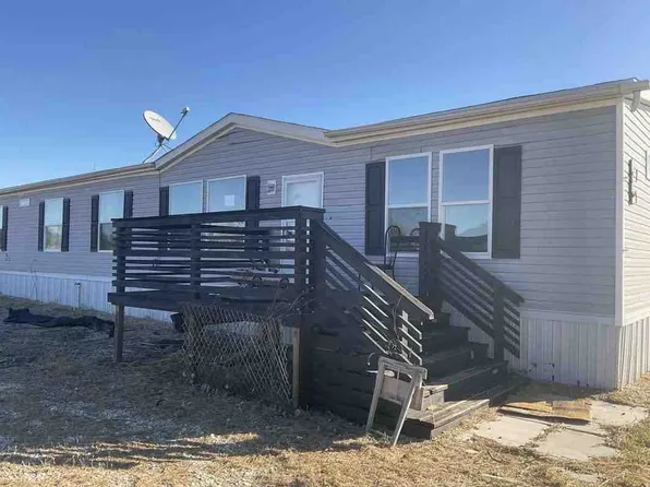 1741 County Rd, Devine, TX 78016