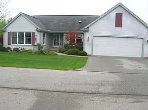 1st image of 5662 Macintosh Dr