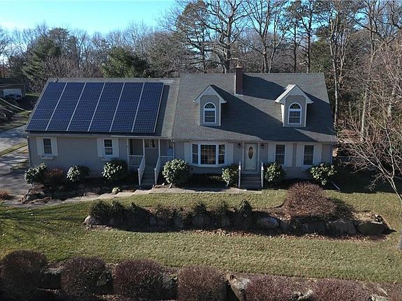 3rd image of 5 Ironwood Dr